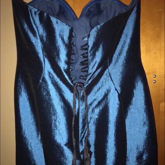 Prom Dress - Picture 2 of 12